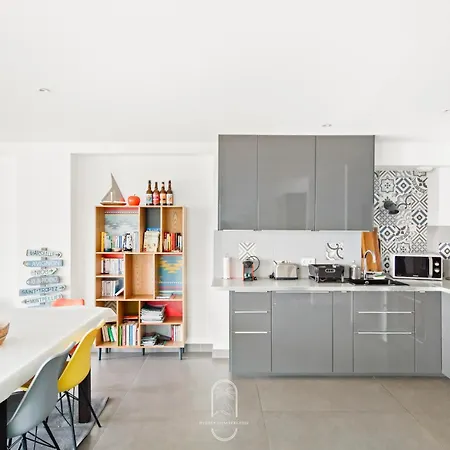 Apartment Antoine Rdj Vue Clim Wifi Parking 50m La Garonne Le Pradet